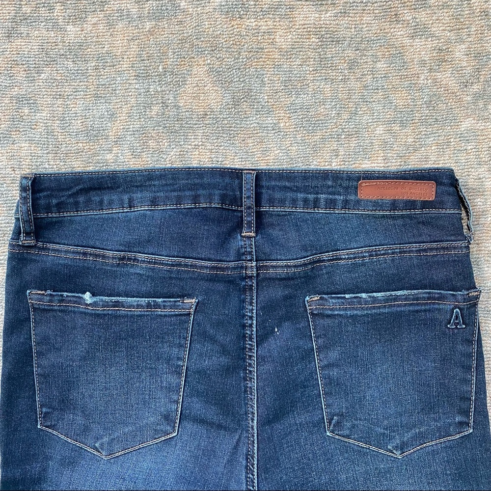 ✨HOST PICK✨ NWOT Articles of Society high rise jeans - Picture 5 of 7